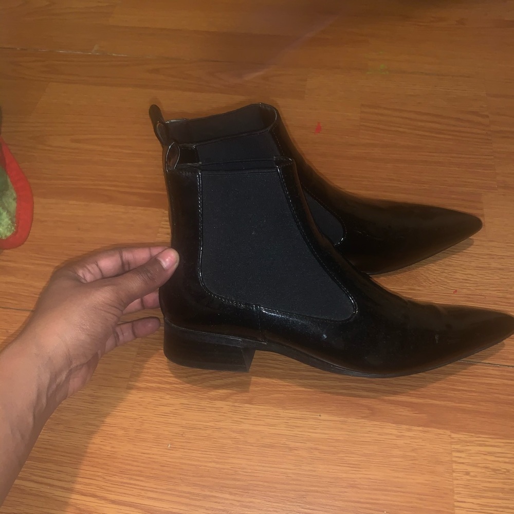 Zara flat black boot! Worn Once Size 38